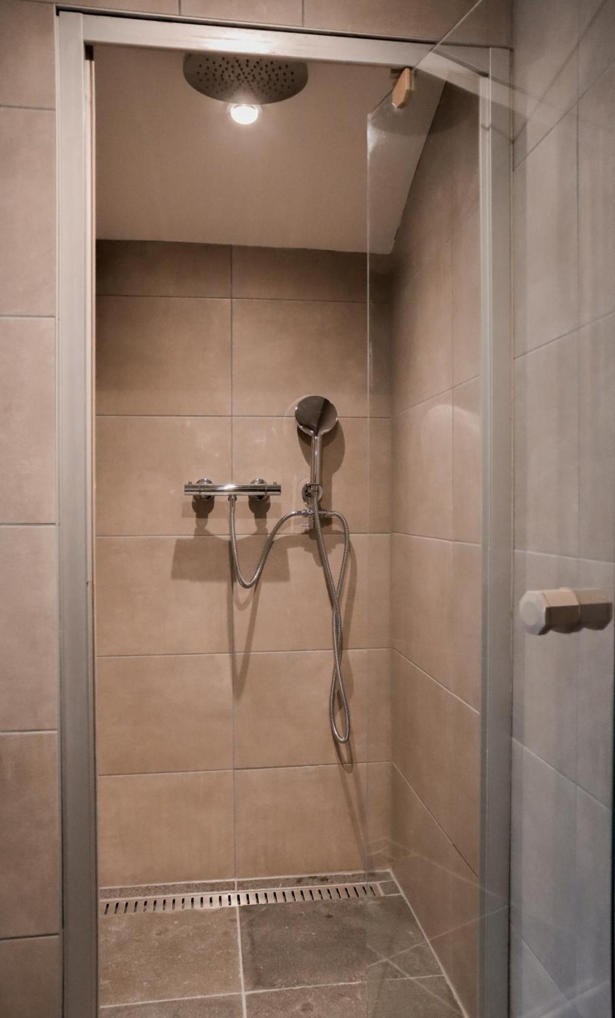 B&B De Kalverschuur Schoonrewoerd 외부 사진