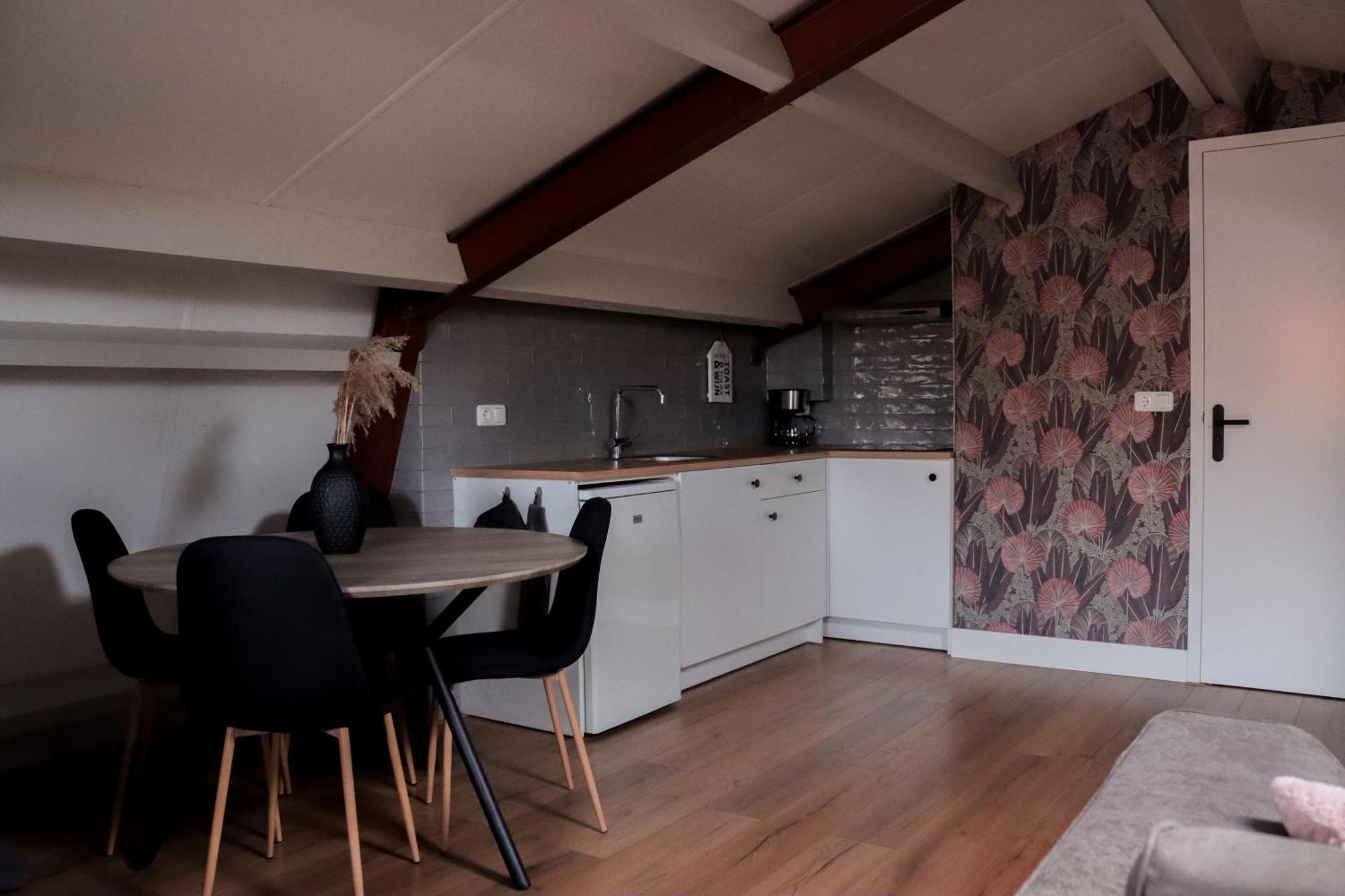 B&B De Kalverschuur Schoonrewoerd 외부 사진