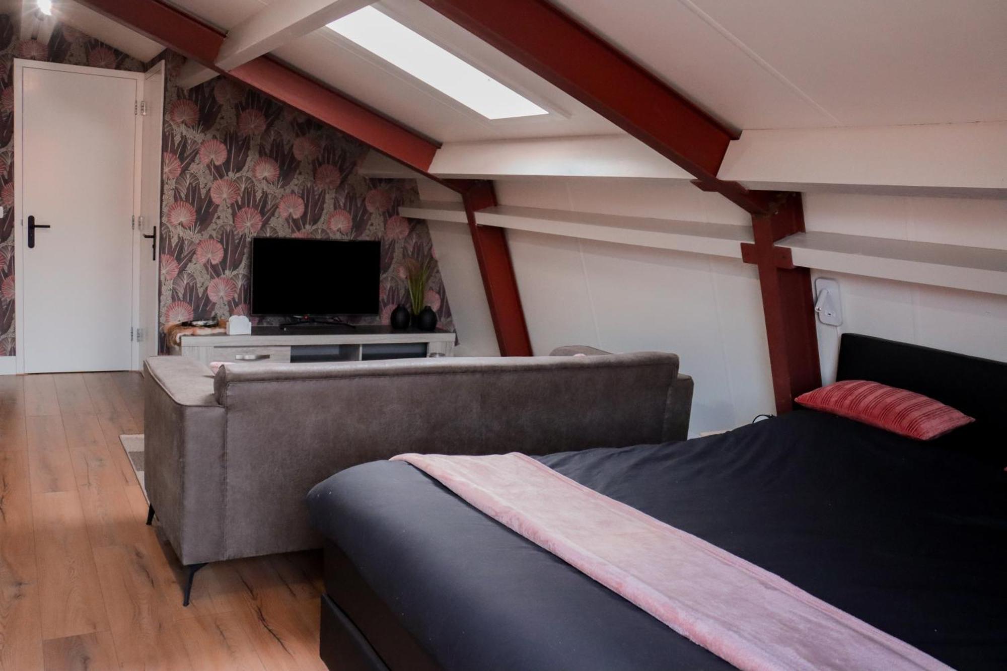 B&B De Kalverschuur Schoonrewoerd 외부 사진
