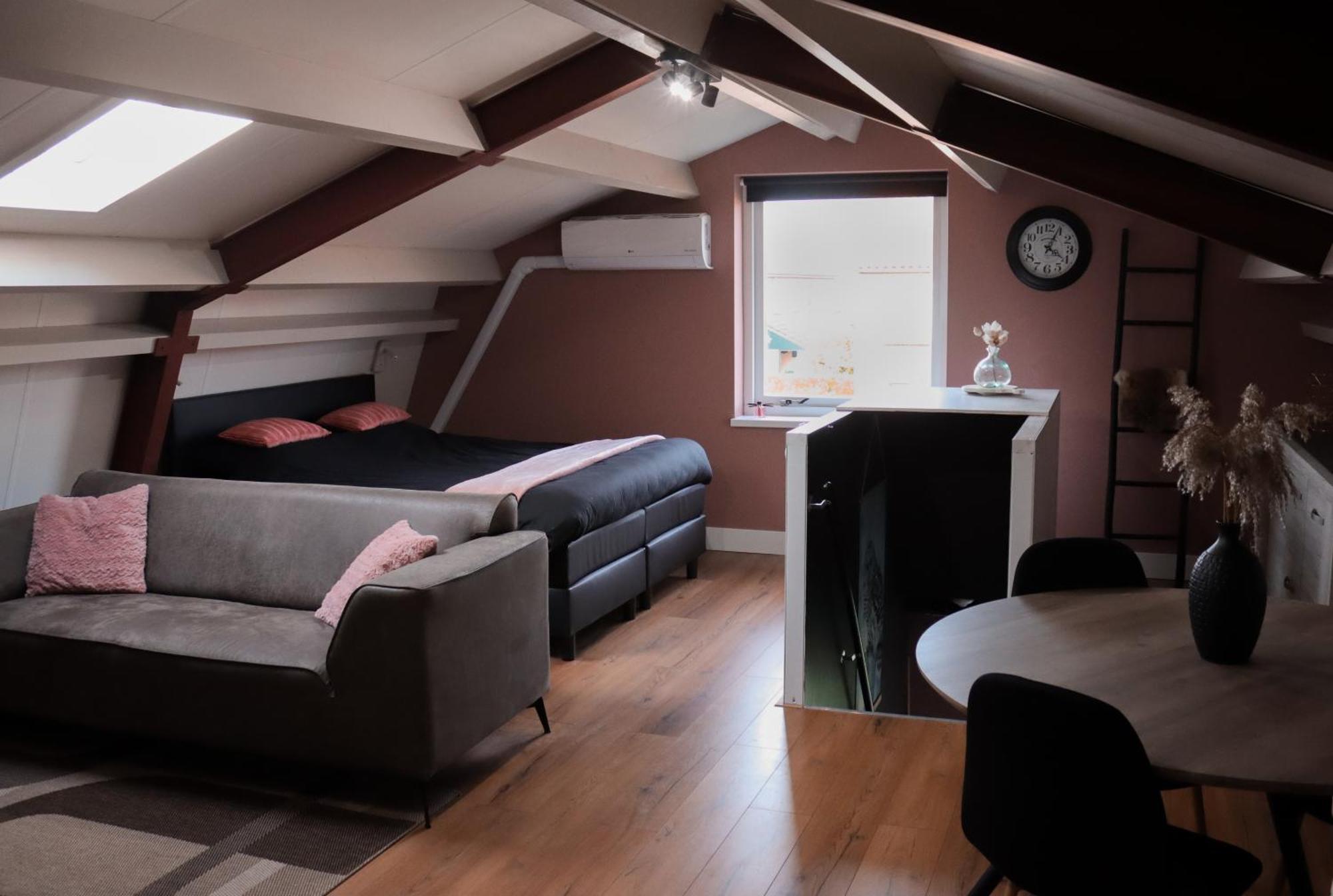 B&B De Kalverschuur Schoonrewoerd 외부 사진